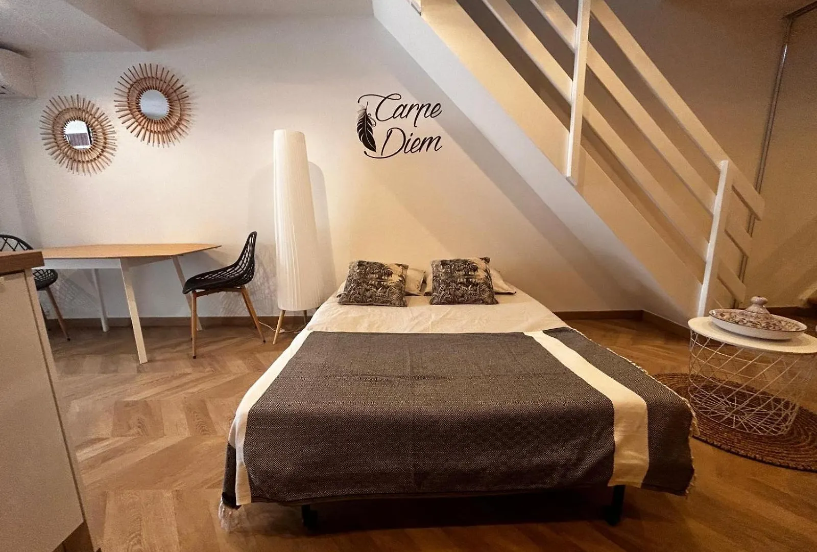 Studio Moderne Climatise Avec Coin Nuit, Proche Mer Et Hauts De Cagnes France